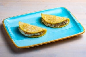 Dacsa with Tuna Coquette
