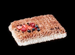 Sponge cake laminated with nougat